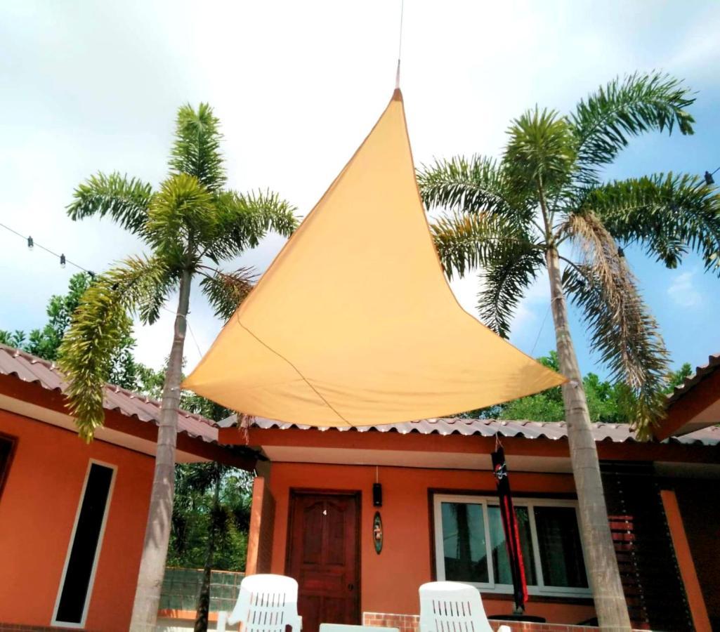 The Windsor Boutique Resort 春蓬 外观 照片