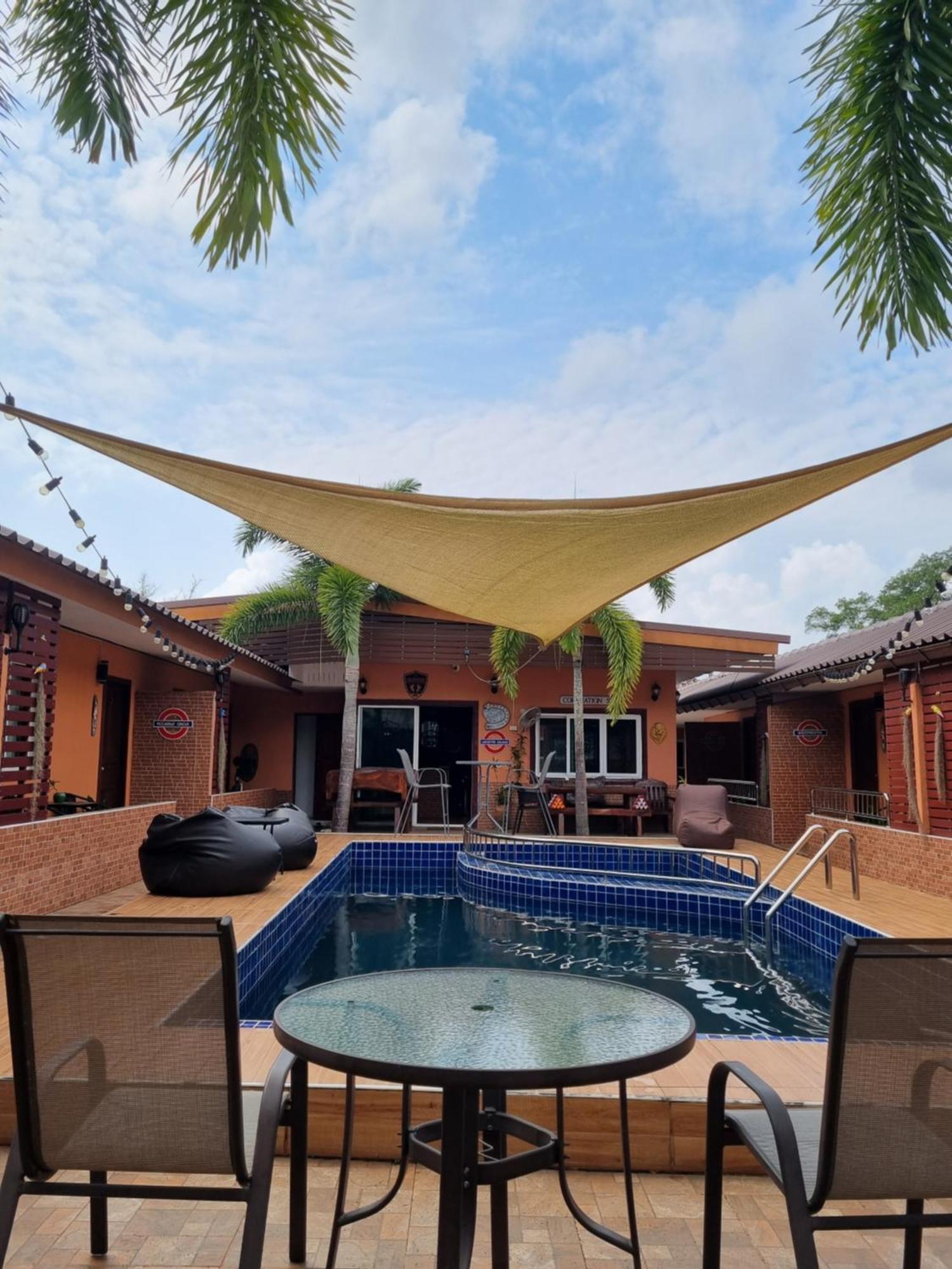 The Windsor Boutique Resort 春蓬 外观 照片