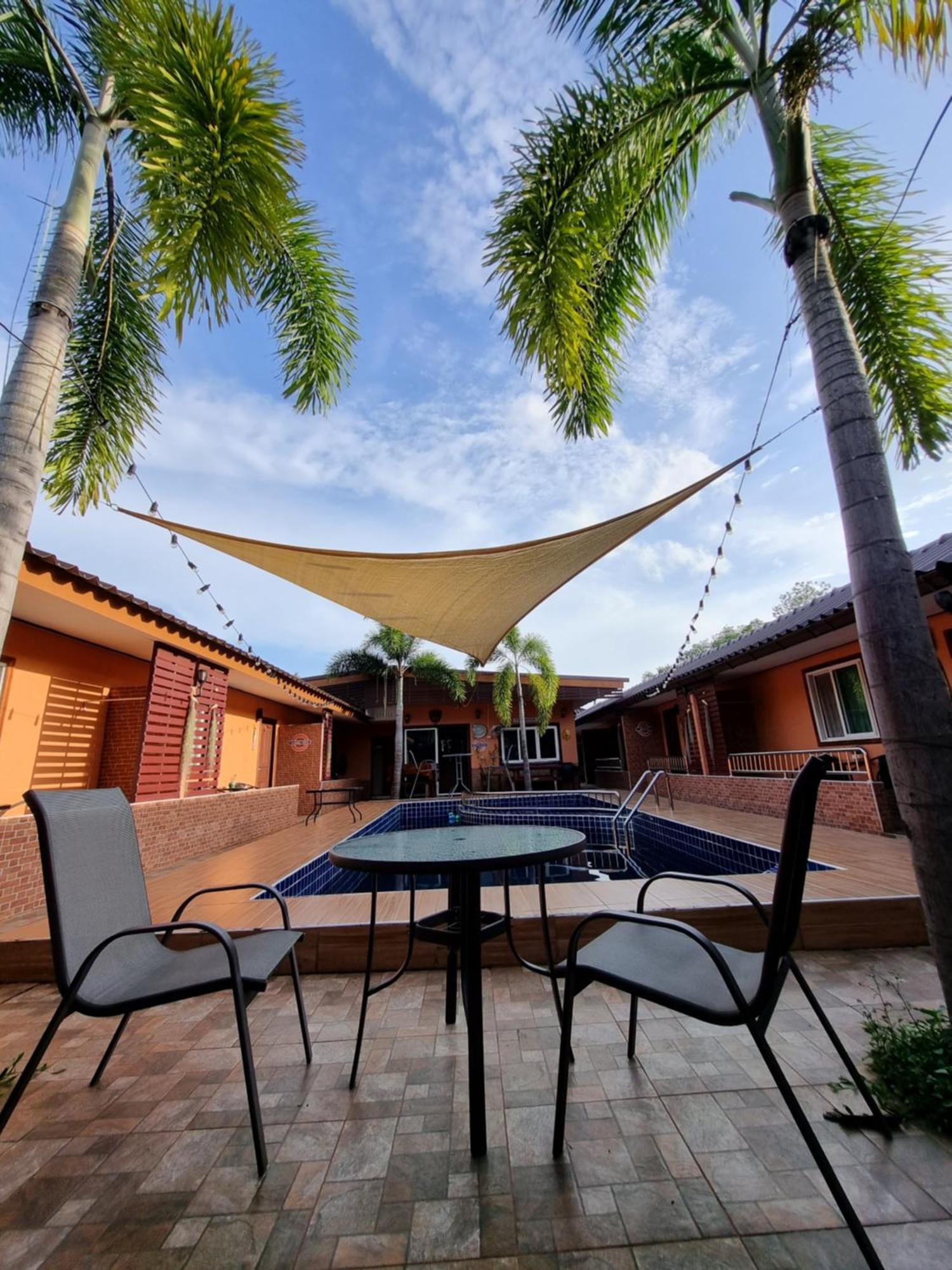 The Windsor Boutique Resort 春蓬 外观 照片