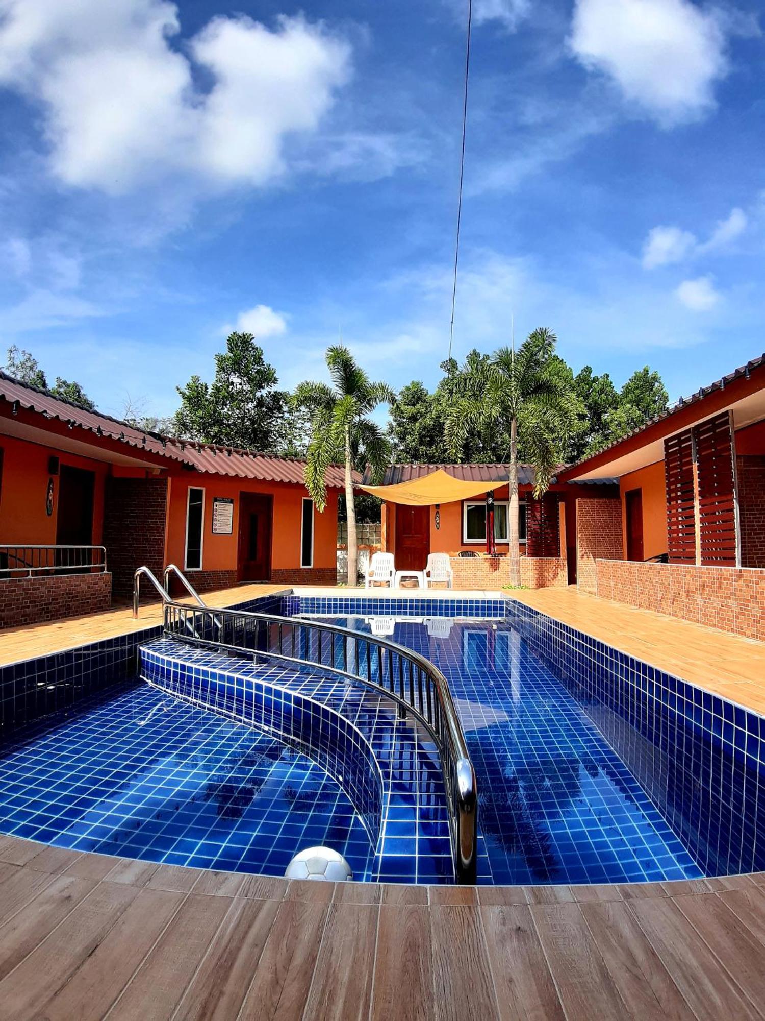 The Windsor Boutique Resort 春蓬 外观 照片